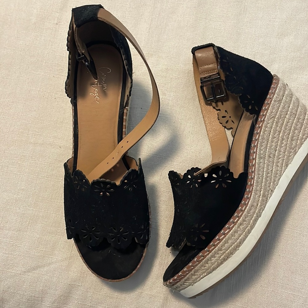 Size 9 wedges